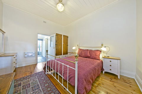 Vineyard Cottage BnB - Accommodation Search 2