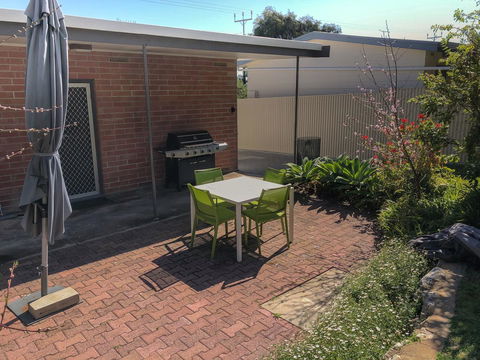 Beachview - Accommodation Search 30