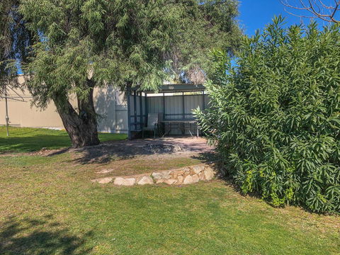 Beachview - Accommodation Search 29