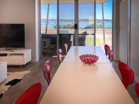 Beachview - Accommodation Search 5