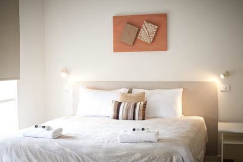 The Bluff Resort Apartments - Accommodation Search 44