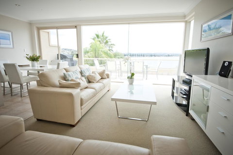 The Bluff Resort Apartments - Accommodation Search 14