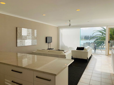 The Bluff Resort Apartments - Accommodation Search 4