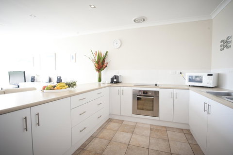The Bluff Resort Apartments - Accommodation Search 28