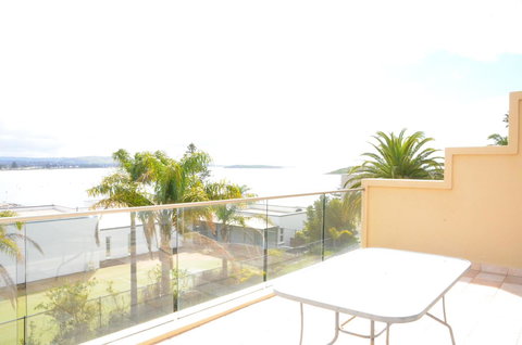 The Bluff Resort Apartments - Accommodation Search 27