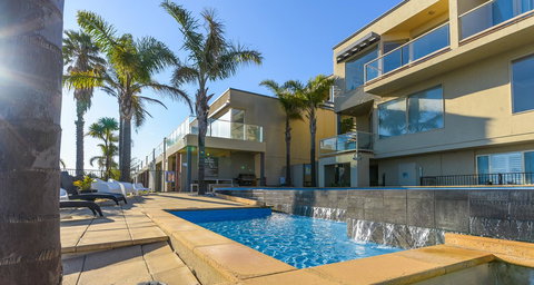 The Bluff Resort Apartments - Accommodation Search 11