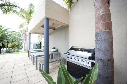 The Bluff Resort Apartments - Accommodation Search 34