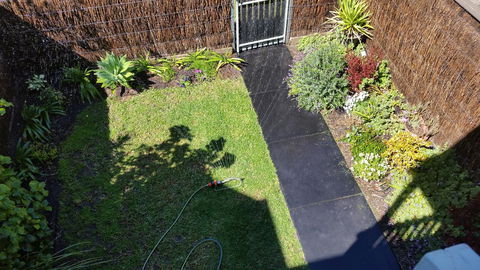 Townhouse On The Marina - Accommodation Search 16