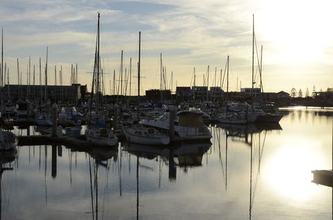 Townhouse On The Marina - Accommodation Search 9