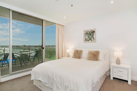 Beachside Luxury & Comfort, Ocean Views In Glenelg - Accommodation Search 12
