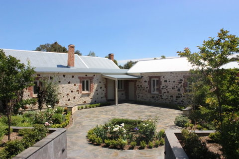 OXENBERRY FARM - Accommodation Search 1