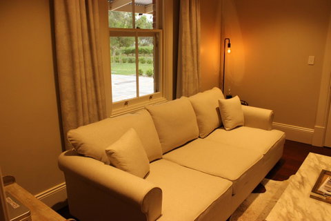 OXENBERRY FARM - Accommodation Search 8