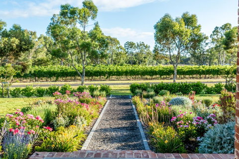OXENBERRY FARM - Accommodation Search 16