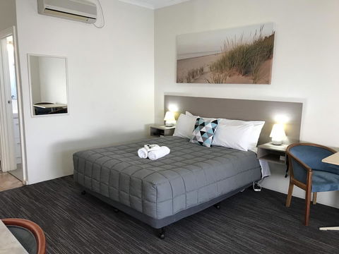Robetown Motor Inn & Apartments - Accommodation Search 25