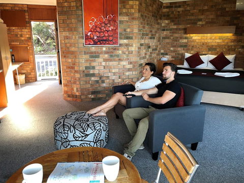 Kangaroo Island Seaside Inn - Accommodation Search 9