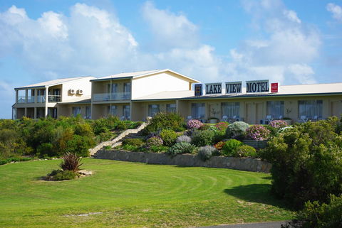 Lakeview Motel And Apartments - Accommodation Search 16