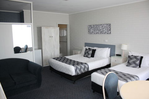 Lakeview Motel And Apartments - Accommodation Search 13