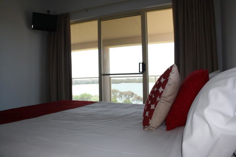 Lakeview Motel And Apartments - Accommodation Search 4