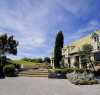 Caledonian Inn - Accommodation Search