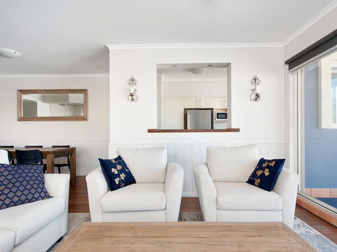 Ramada Resort By Wyndham Shoal Bay - Accommodation Search 9