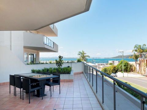Ramada Resort By Wyndham Shoal Bay - Accommodation Search 5