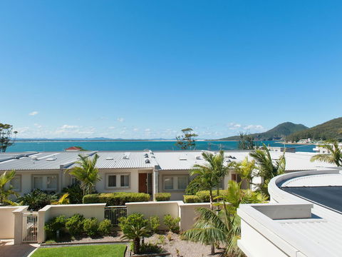 Ramada Resort By Wyndham Shoal Bay - Accommodation Search 6