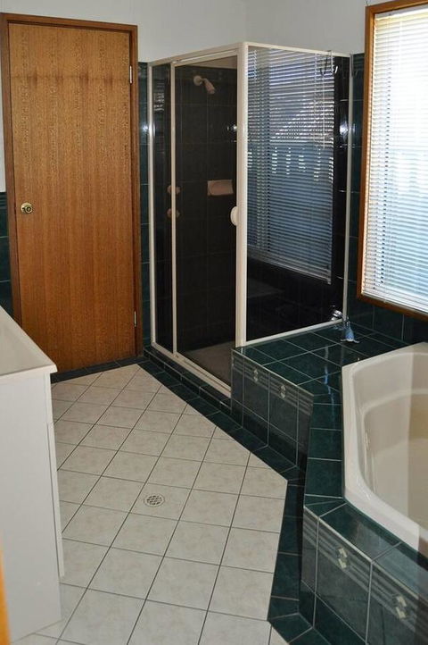 Baywatch - Accommodation Search 1