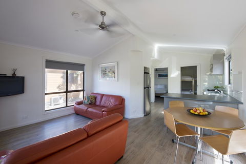 Discovery Parks - West Beach Parks - Accommodation Search 21