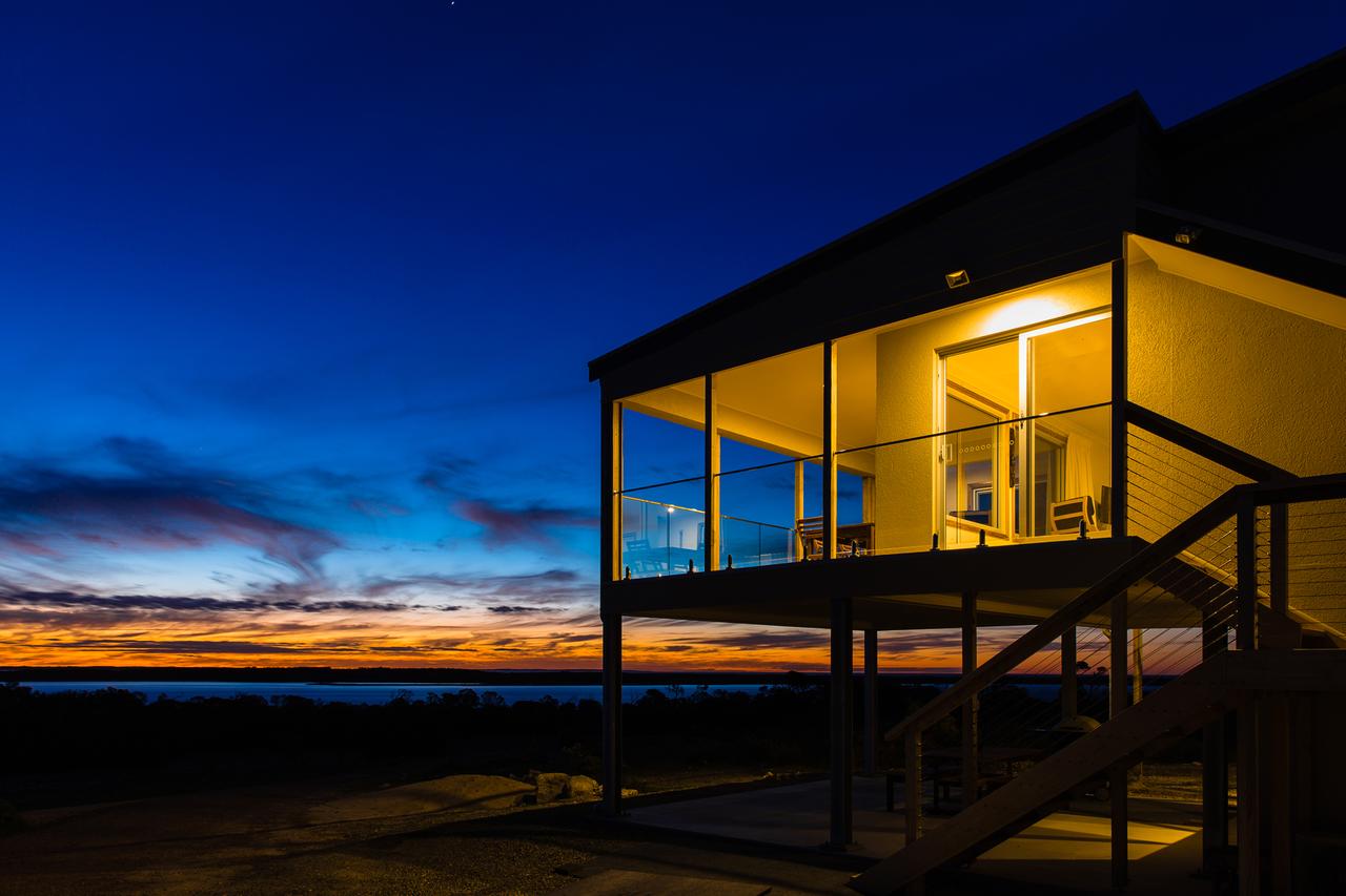 Mount Dutton Bay SA Accommodation Search