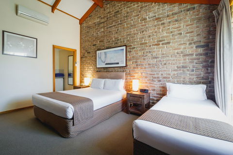 The Lodge By Manna - Accommodation Search 8