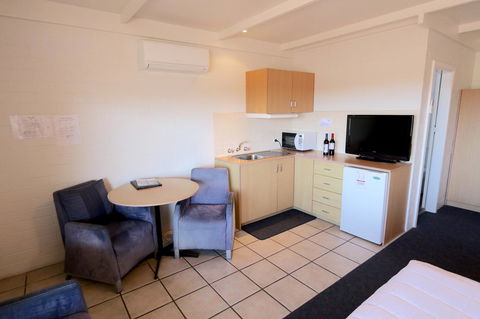 Harbour View Motel - Accommodation Search 23