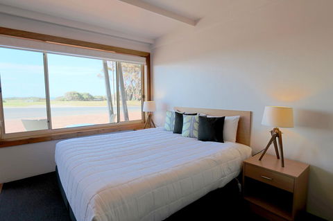 Harbour View Motel - Accommodation Search 20