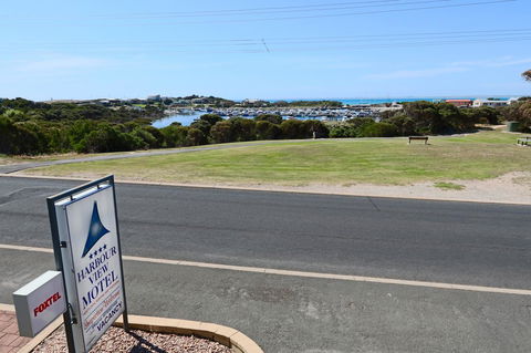 Harbour View Motel - Accommodation Search 9