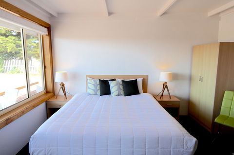 Harbour View Motel - Accommodation Search 25