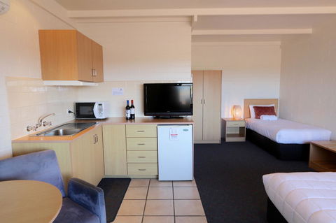 Harbour View Motel - Accommodation Search 27