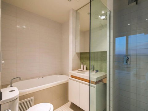 Glenelg Skyline Penthouse - Accommodation Search 21