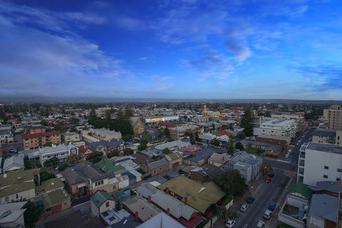 Glenelg Skyline Penthouse - Accommodation Search 26