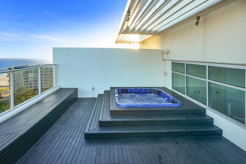 Glenelg Skyline Penthouse - Accommodation Search 15