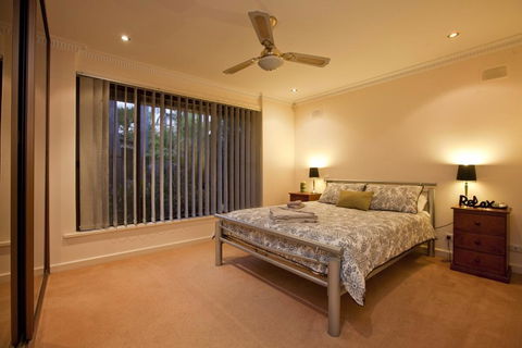 The Palms - Accommodation Search 16
