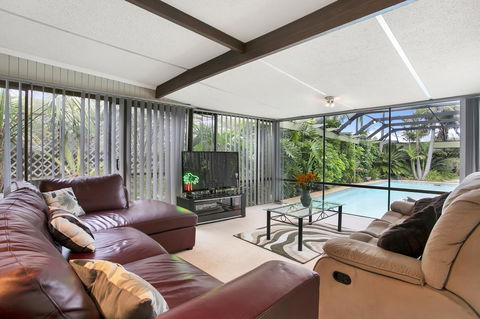 The Palms - Accommodation Search 12