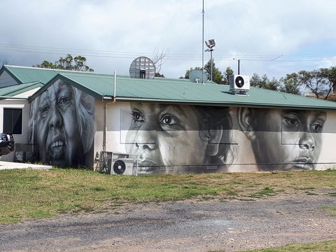 Meningie Waterfront Motel - Accommodation Search 30