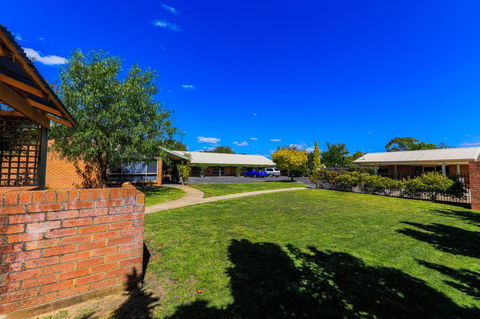 Country Roads Motor Inn Naracoorte - Accommodation Search 42