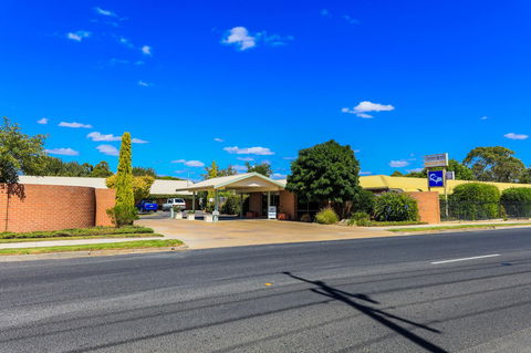 Country Roads Motor Inn Naracoorte - Accommodation Search 11