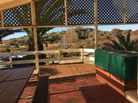 Shangri La Moonta Bay - Accommodation Search 7