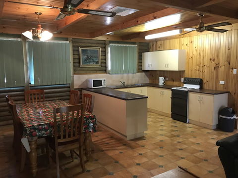 Shangri La Moonta Bay - Accommodation Search 14