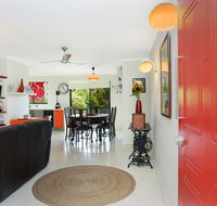 Red Door - Accommodation Search