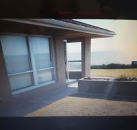 Glenelg Shores - Accommodation Search