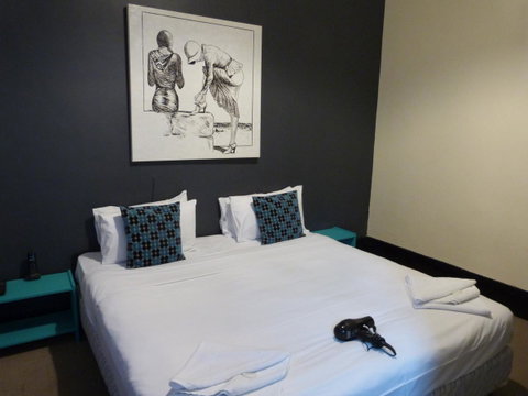 Ambassadors Hotel - Accommodation Search 31