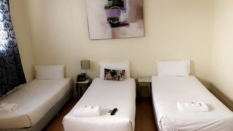 Ambassadors Hotel - Accommodation Search 43