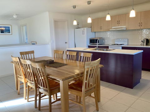 Bayview Beach House Apartment No 1 - Accommodation Search 0
